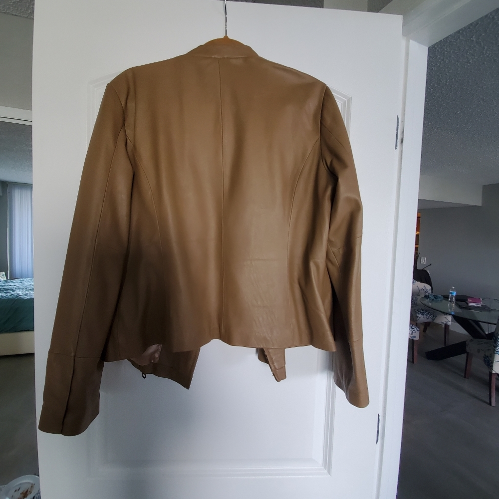 Leather Jacket - Picture 8 of 8